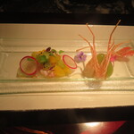 なだ万 - コチ・豚バラ塩漬けのカルパッチョ、車海老