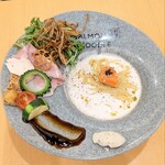 サーモンnoodle - 