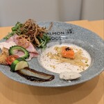 サーモンnoodle - 