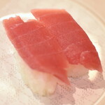 はま寿司 - 料理写真:まぐろ(121円)2025年8月