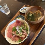 MAGURO GARAGE - 