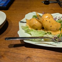 北京ダック専門店 銀座芳亭 - こちら、エビマヨ。マイルドなのにとてもコクのあるお味でした。