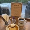 ベンチ コーヒー