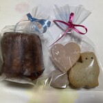 Couleur - テイクアウトしたカヌレとクッキー