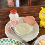 パドック - 結構、色々付いて来ました