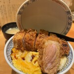 日本橋とんかつ 一 - 厳選四元豚　上　焼きかつ丼