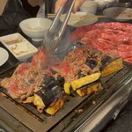 四谷三丁目 大衆焼肉 暴飲暴食 - 