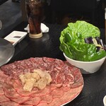四谷三丁目 大衆焼肉 暴飲暴食 - 