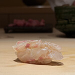鮨 一幸 - 追加の鯛の握り！めっちゃうまい！