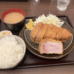 肉屋食堂 たけうち 蕨店 - 