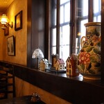 珈琲亭 ルアン - 店内のインテリアも可愛いです