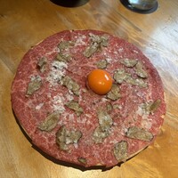 肉寿司 肉和食 KINTAN コレド室町 - トリュフユッケ