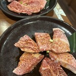 焼肉 山河 - 