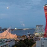 HIDE OUT - 席からの眺望(3/4)