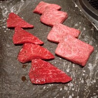 柳橋焼にく わにく - 