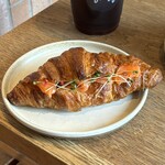 YELLOW KOMAZAWA KOEN - Smoked Salmon