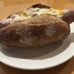 パンのイデリオ - ハーブソーセージドッグ