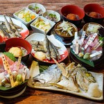 アカマル屋鮮魚店 - 