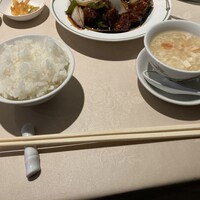 中国飯店 三田店 - 特選ランチ　黒酢の酢豚　箸がデカく長い！