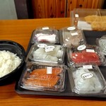 あかつ水産 道の駅 おさかなセンター店 - 