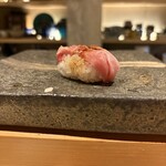 凛 - 