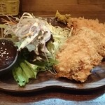 GotZA - チキンカツの中にしそのみが入っていた❗
      美味しかったです❗