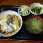 清美食堂 - カツ丼