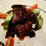 葵 - 牛イチボの炭焼き