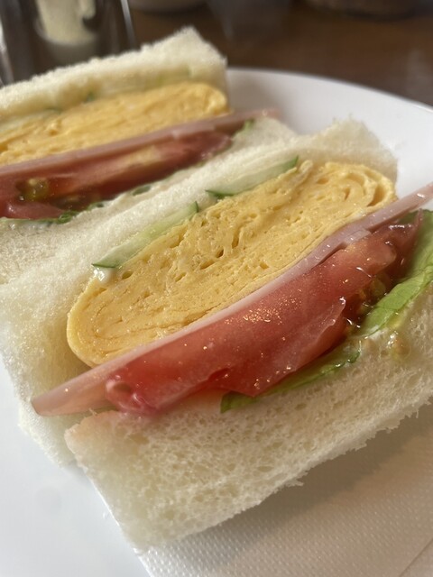 Sylvia Coffee Ten Honjiten