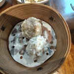 健民ダイニング - もち米焼売と貝柱焼売、もち米焼売は絶品！！