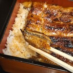 うなぎ赤垣 - リフト