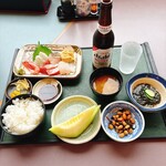 灯台茶屋 - 岩牡蠣定食です