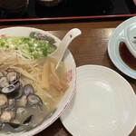 石臼挽き 手打ち 出雲そば ほしえん - 