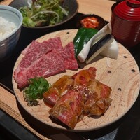 純和牛焼肉 無限亭。 - 
