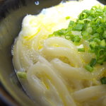 相変わらず綺麗な麺です