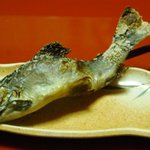 奈良屋旅館 - （夕食）【焼き鉢】岩魚の笹焼き