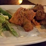 イーマサラ - 炭火スパイシーマトン＆タンドーリチキン。