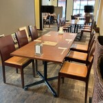 骨付鳥かもん - 店内