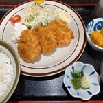 わらじや - ヒレカツ定食　¥1320