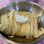 ハイデン.コッコFACTORY ら-めん凛々 - 替玉　300円　注文に合わせてタレが違う