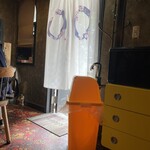 ハイデン.コッコFACTORY ら-めん凛々 - エアコンが効いた店内で待てます（2025年夏）