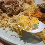 ビリヤニ 狢 - 軽やかな味付け