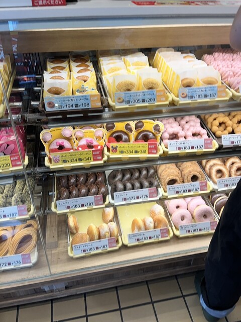 mister Donut Sakurashinchoekimaeshoppu photo 4