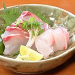 温鮮酒場 ちょんまげ - ヘダイのお造り