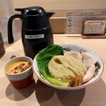 麺屋 さん田 - このように提供されます。