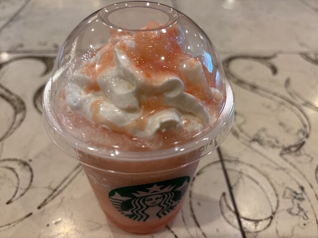 STARBUCKS COFFEE Lucua 1100 2Kai Guranmarusheten