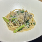 薪焼きイタリアン FIREPIT - 鮎と空心菜のパスタ