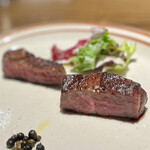 薪焼きイタリアン FIREPIT - あがの姫牛と熟成あがの姫牛の熾火焼き