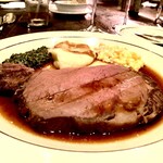 ロウリーズ・ザ・プライムリブ - 