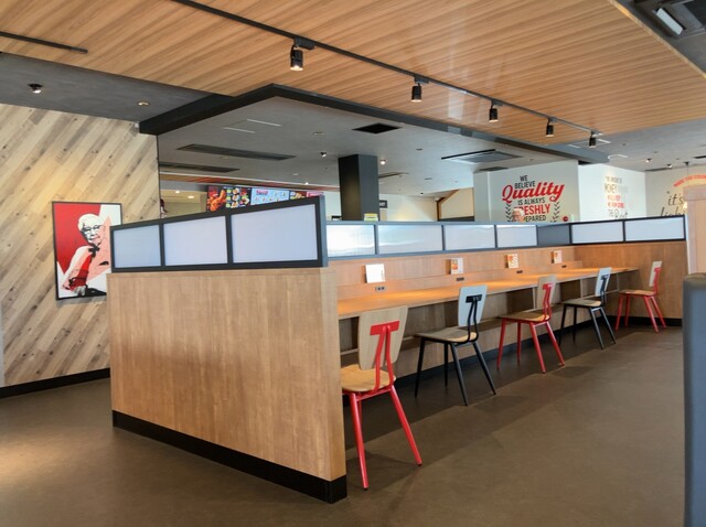 ケンタッキーフライドチキン 仙台鶴ケ谷バイパス店 （KENTUCKY